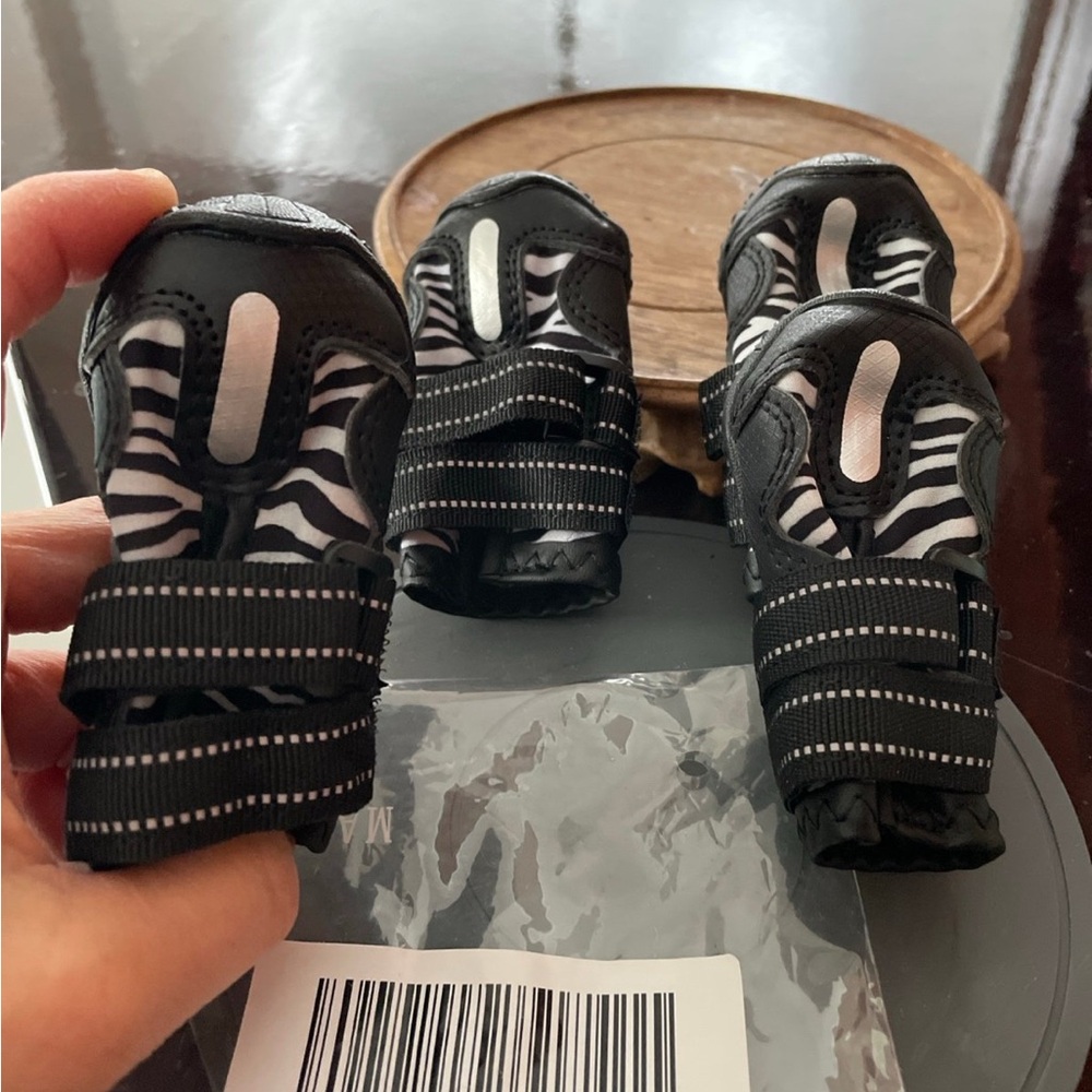 Small dog booties size 1 - Picture 3 of 5